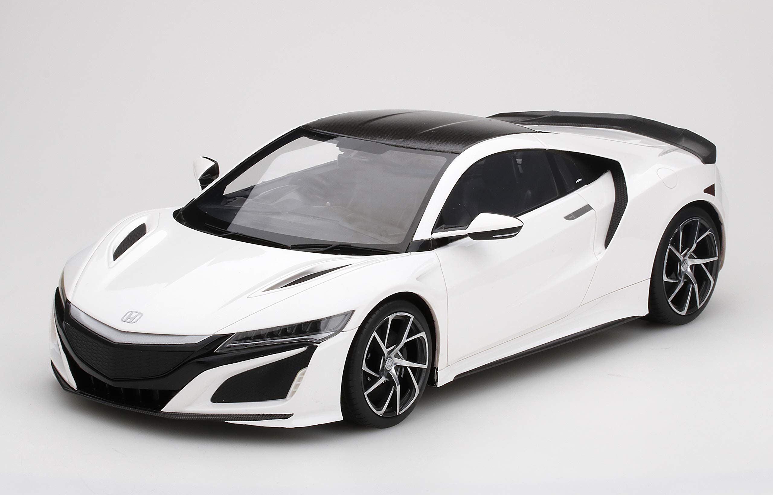 1/12 ホンダ NSX 2017 ホワイト カーボンファイバー パッケージ 1/12 ホンダ NSX 2017 ホワイト カーボンファイバー パッケージ